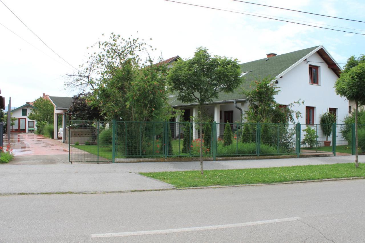 Boulevard Garden House - Free And Save Parking In The Locked Yard Ćuprija المظهر الخارجي الصورة