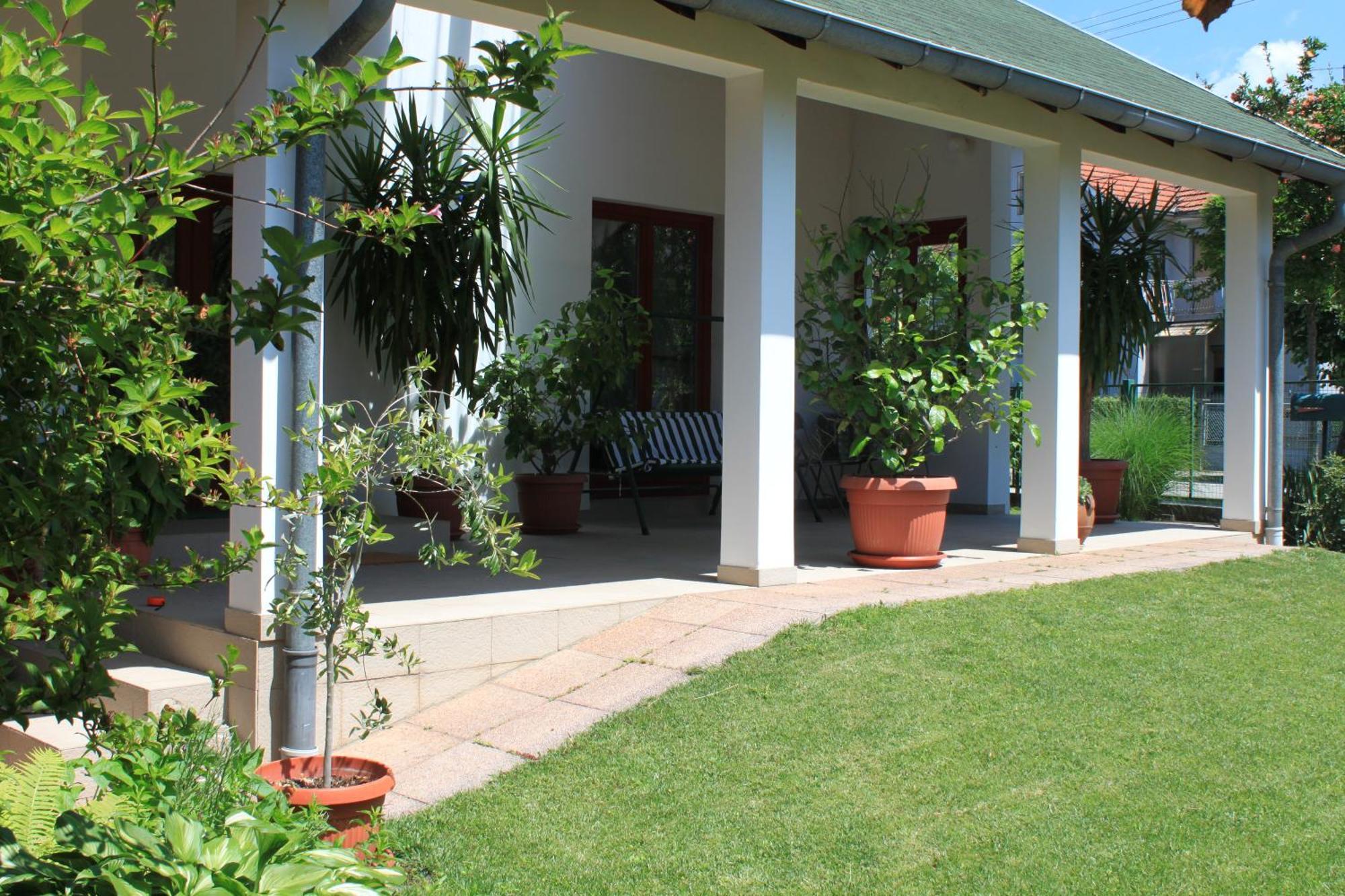 Boulevard Garden House - Free And Save Parking In The Locked Yard Ćuprija المظهر الخارجي الصورة