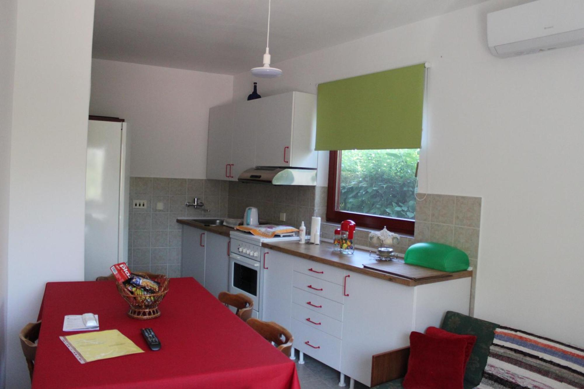 Boulevard Garden House - Free And Save Parking In The Locked Yard Ćuprija المظهر الخارجي الصورة